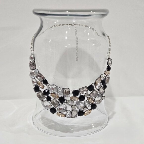 VINTAGE 50 DIAMOND MULTI-COLOR SILVER ELEGANT COLLAR BIB NECKLACE - Picture 2 of 5